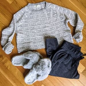 Cropped Lightweight Pullover